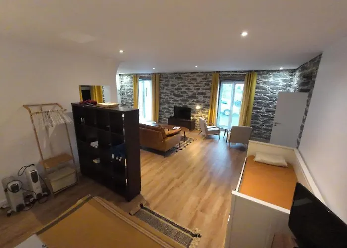 Souza - - & Prázdninový dům